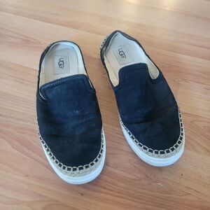 UGG Caleel Slip On Espadrille Flats Size 8